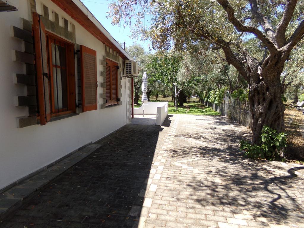 Villa Karapataki Szkála Rahoníu Kültér fotó