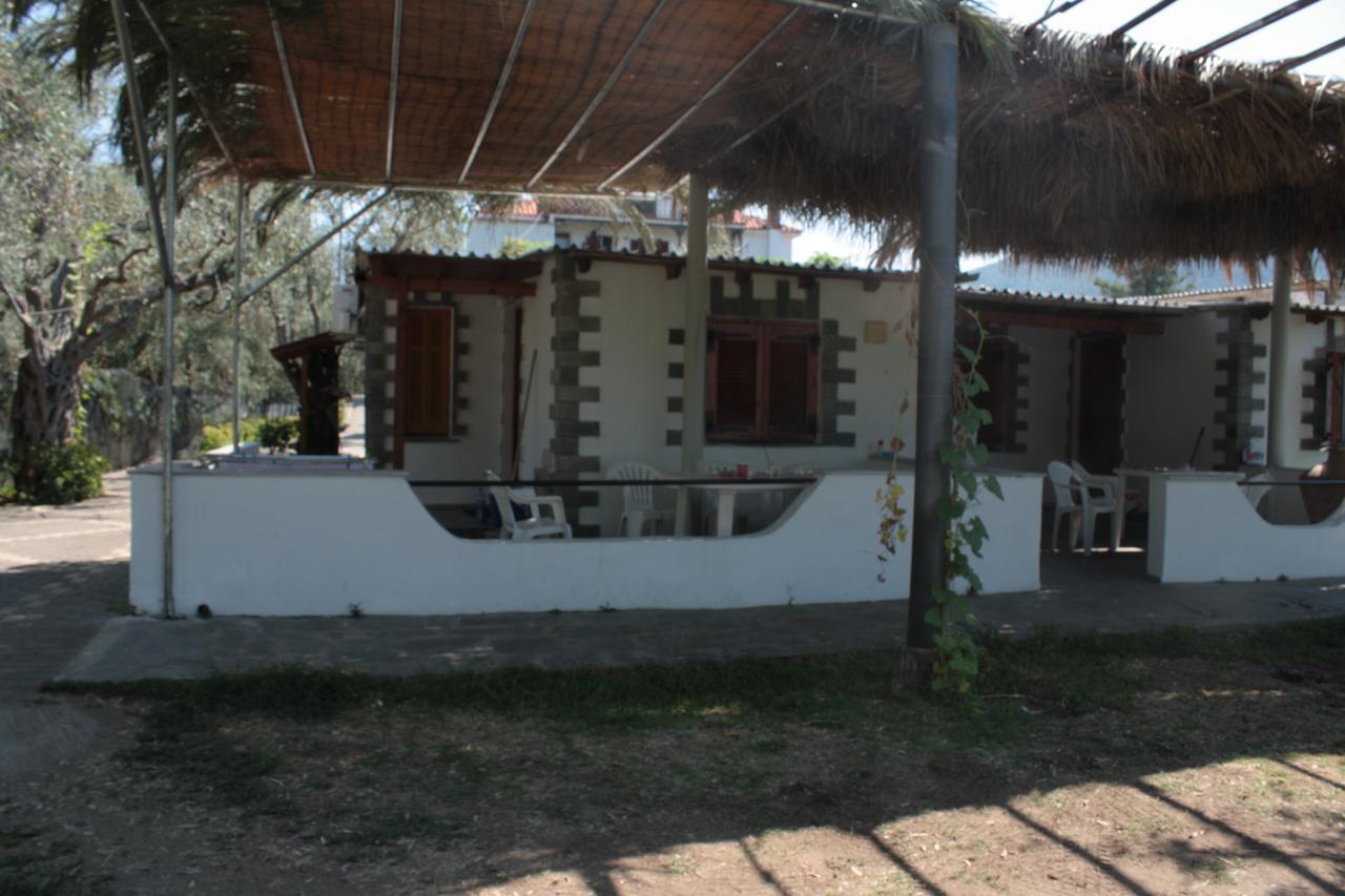 Villa Karapataki Szkála Rahoníu Kültér fotó