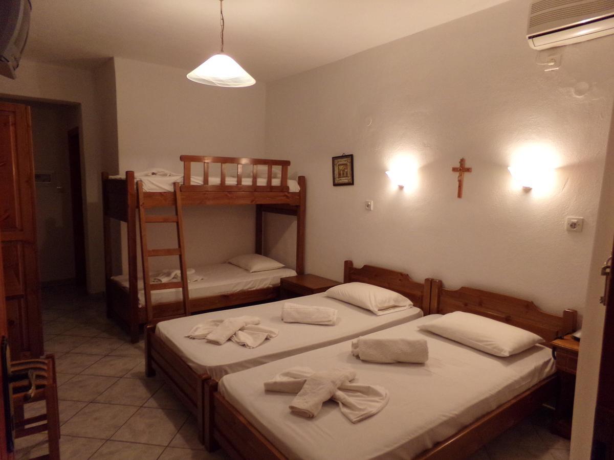 Villa Karapataki Szkála Rahoníu Szoba fotó