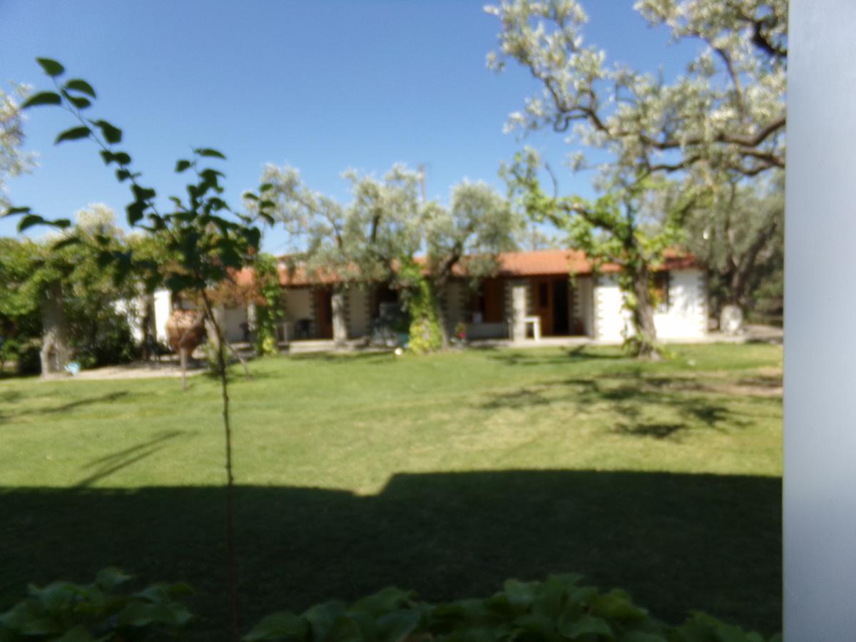 Villa Karapataki Szkála Rahoníu Szoba fotó